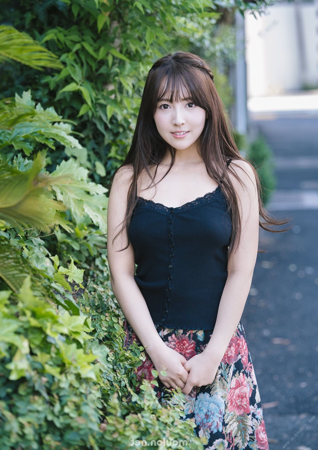 Yua Mikami Idol (60 pic) |